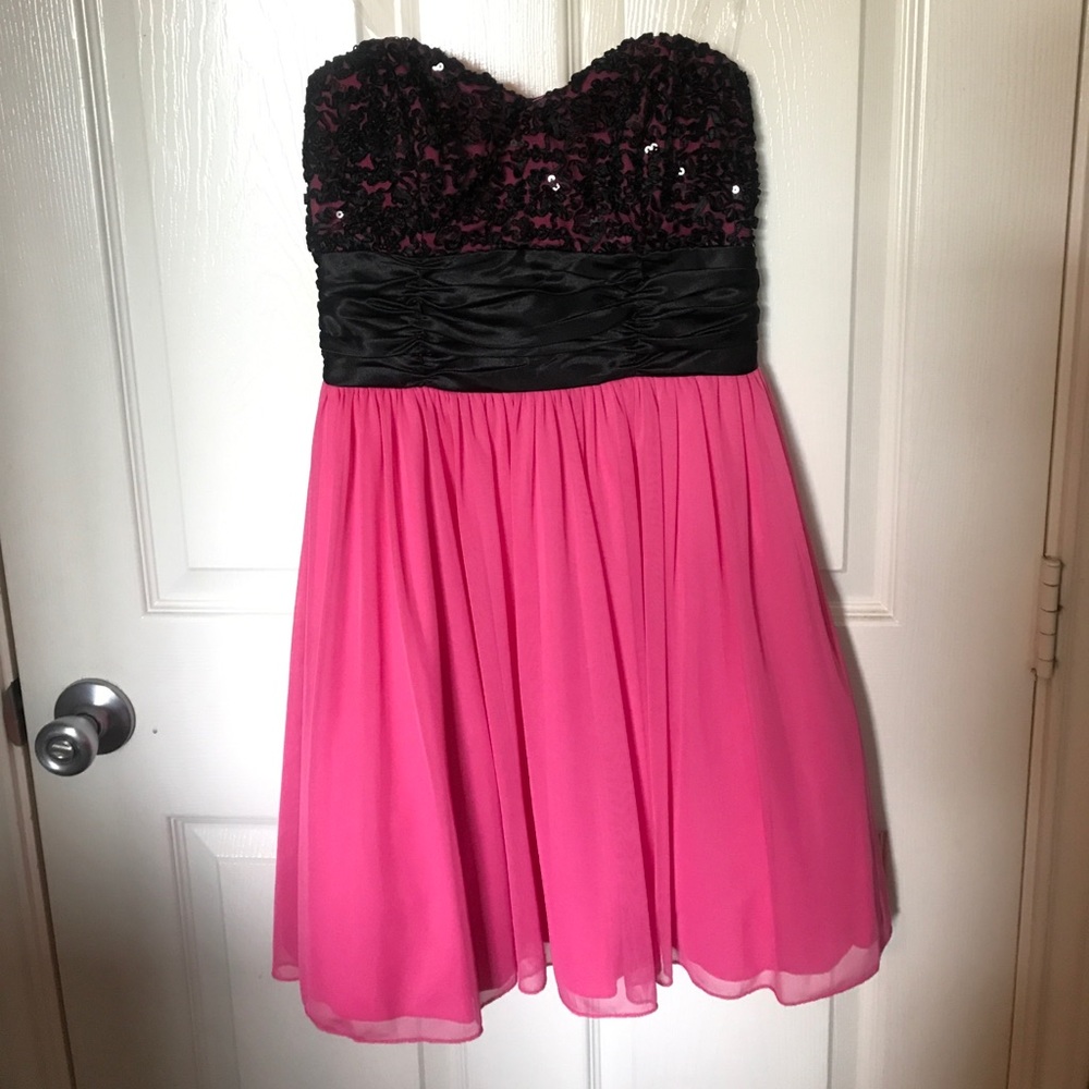Pink strapless dress with black sequins,
